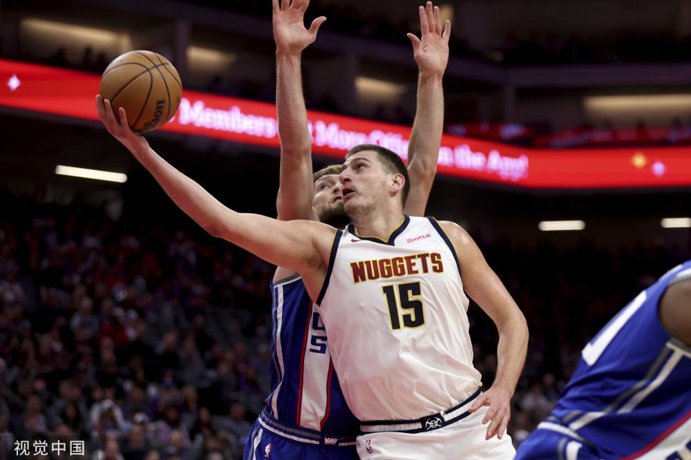 我们看到足 我们看到足